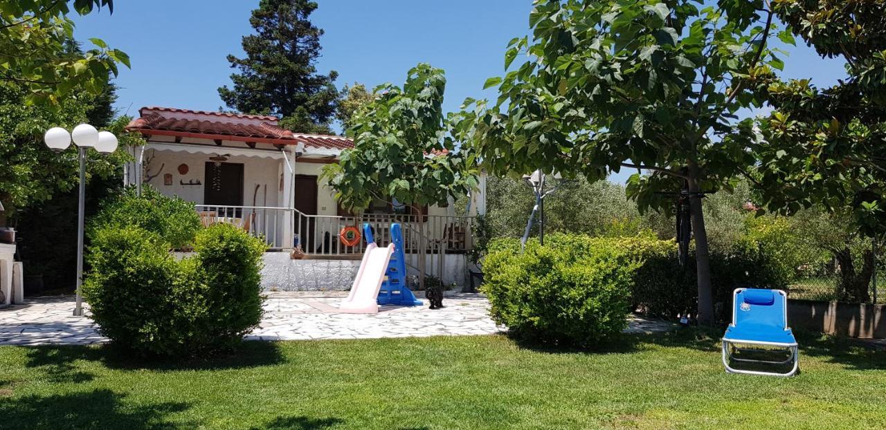 فيلا Country House By The Sea !!! Karavómilos المظهر الخارجي الصورة