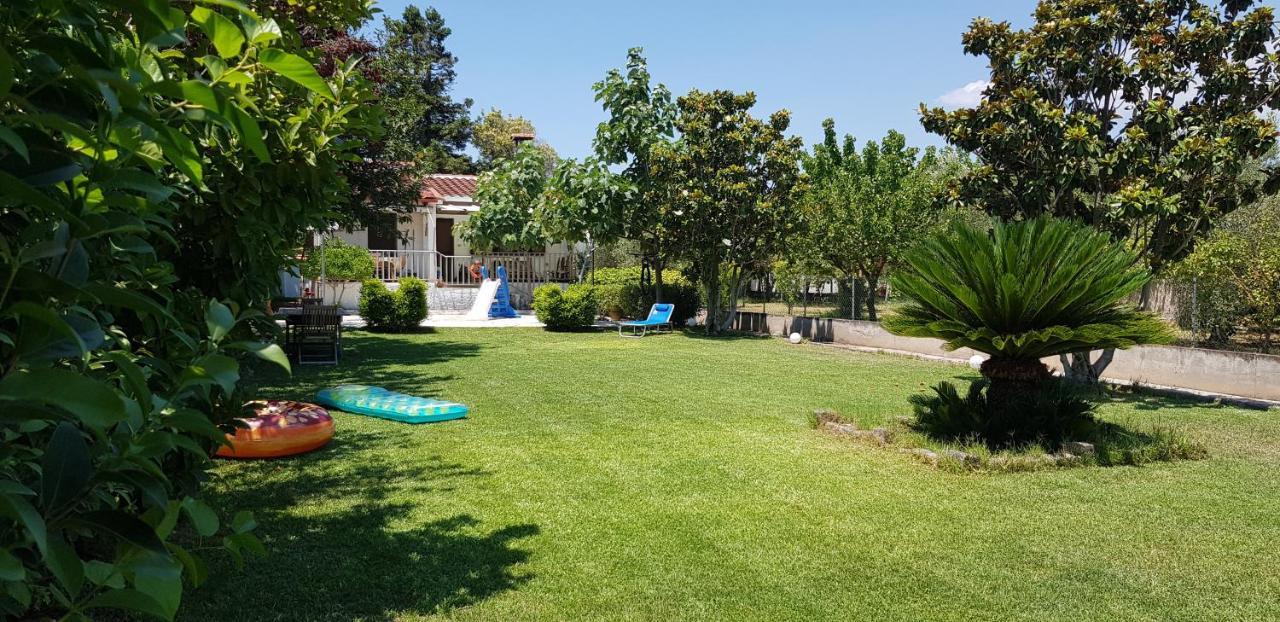 فيلا Country House By The Sea !!! Karavómilos المظهر الخارجي الصورة