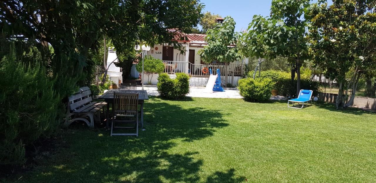 فيلا Country House By The Sea !!! Karavómilos المظهر الخارجي الصورة