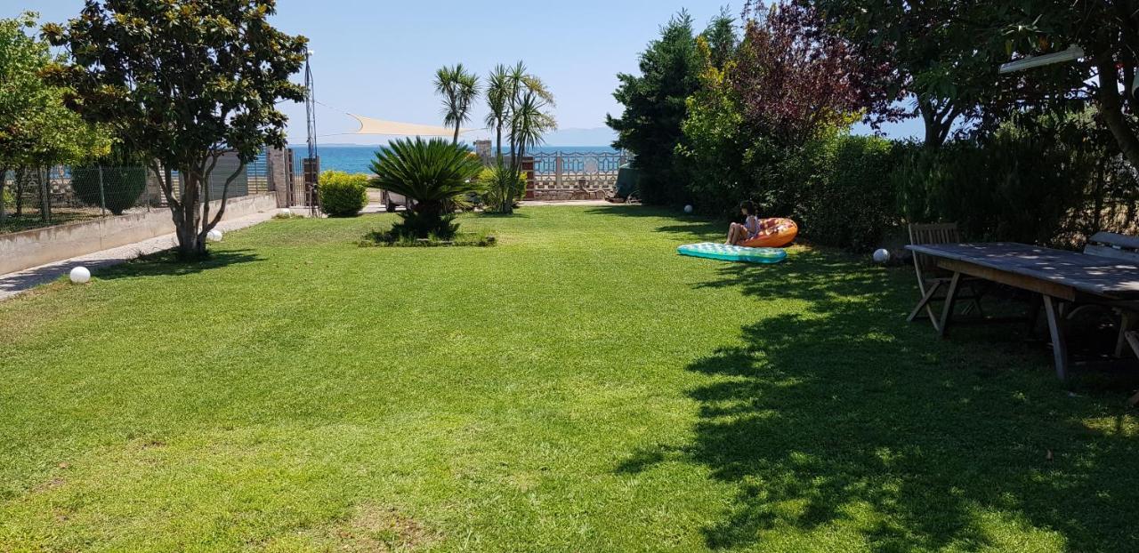فيلا Country House By The Sea !!! Karavómilos المظهر الخارجي الصورة