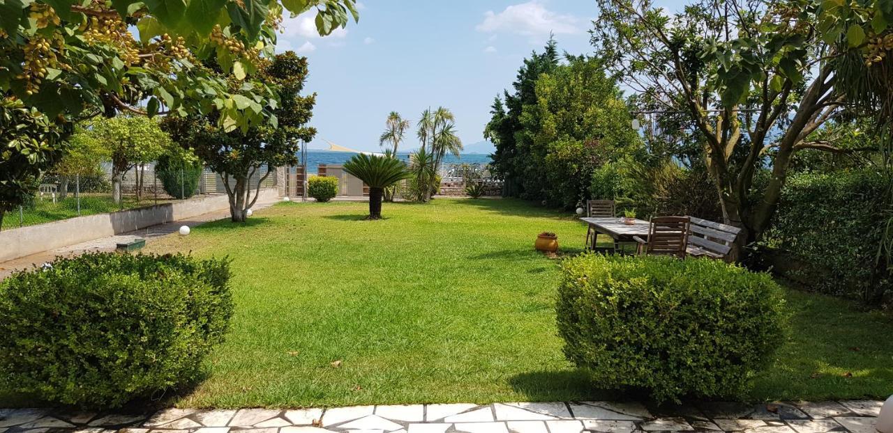فيلا Country House By The Sea !!! Karavómilos المظهر الخارجي الصورة