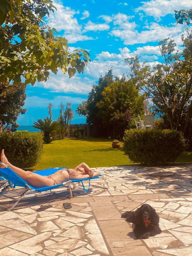 فيلا Country House By The Sea !!! Karavómilos المظهر الخارجي الصورة
